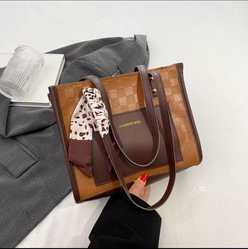 Fashionable Lady Handbags